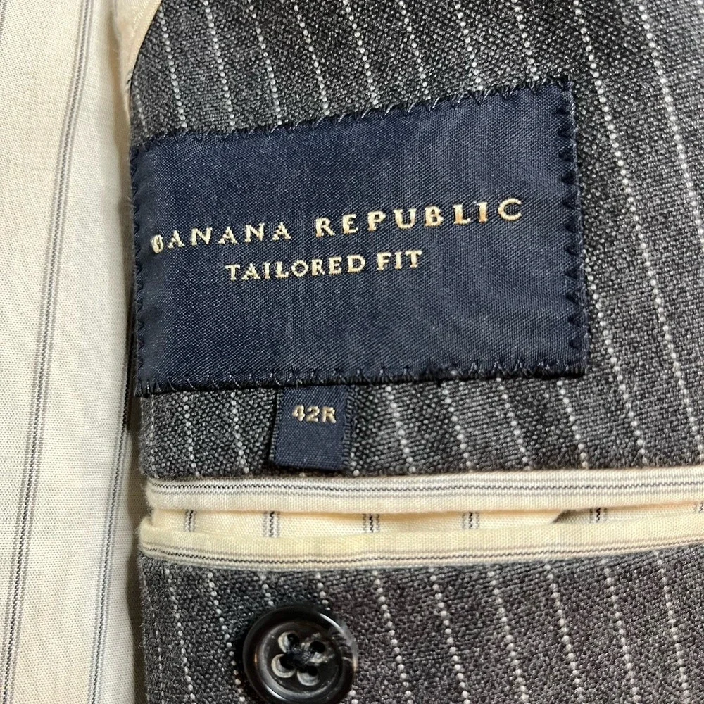 Banana Republic Mens 42 R Tailored Fit Pinstripe Cotton Sport Coat Blazer Jacket